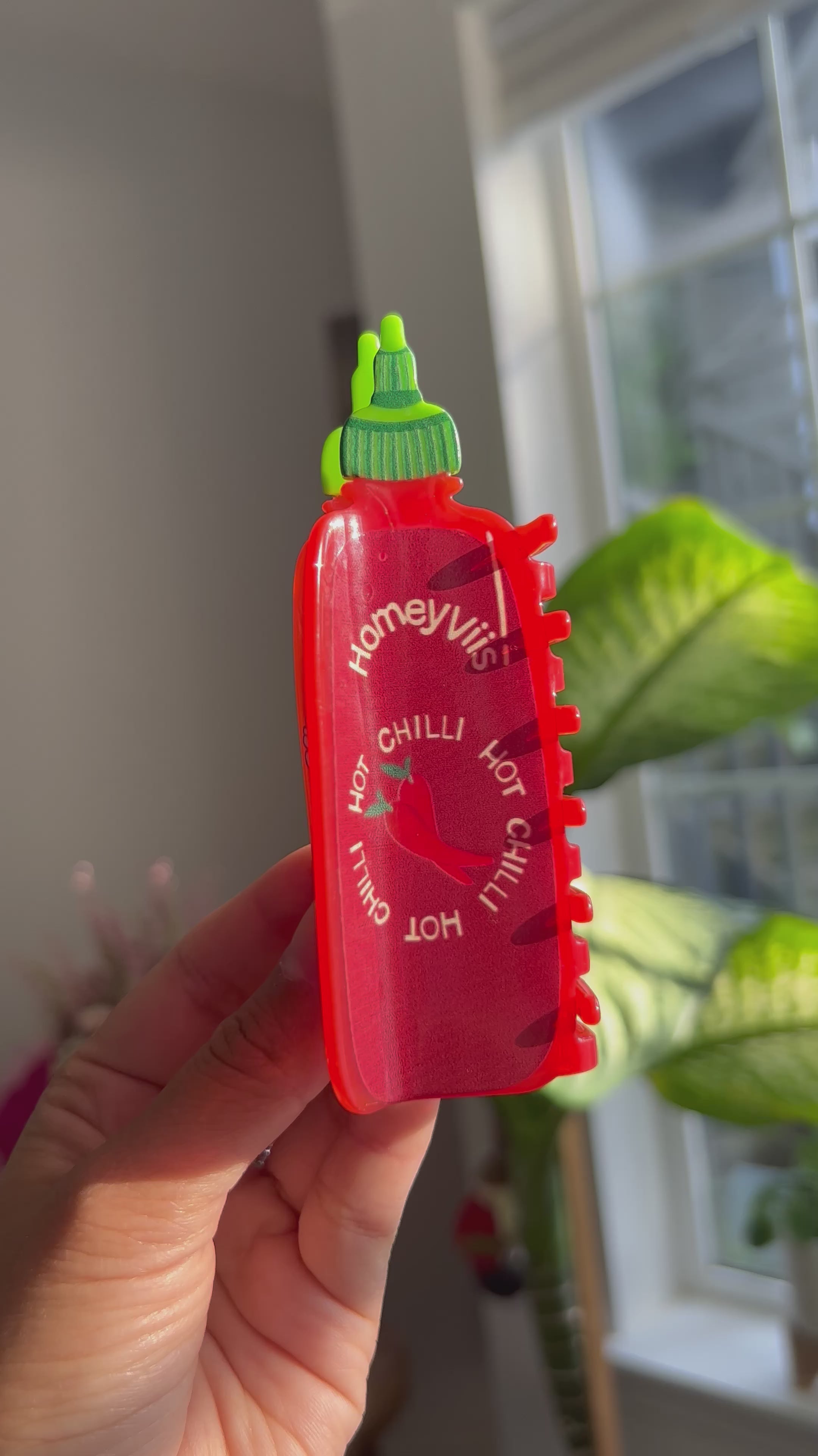 Sriracha HairClaws